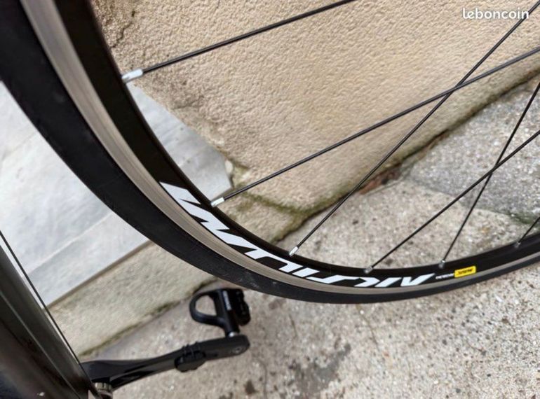 Used Nakamura Nakamura Custom Shimano Sora 2020 Road & Gravel — image 2 of 5