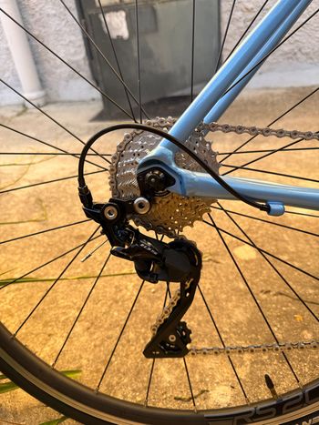 Used Cannondale Caad Shimano 105 2023 Road & Gravel — image 3 of 7