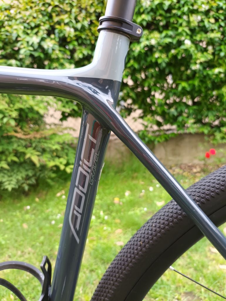 Used Scott SCOTT Addict 30 Disc 2020 Road & Gravel, Light Gray — image 8 of 10