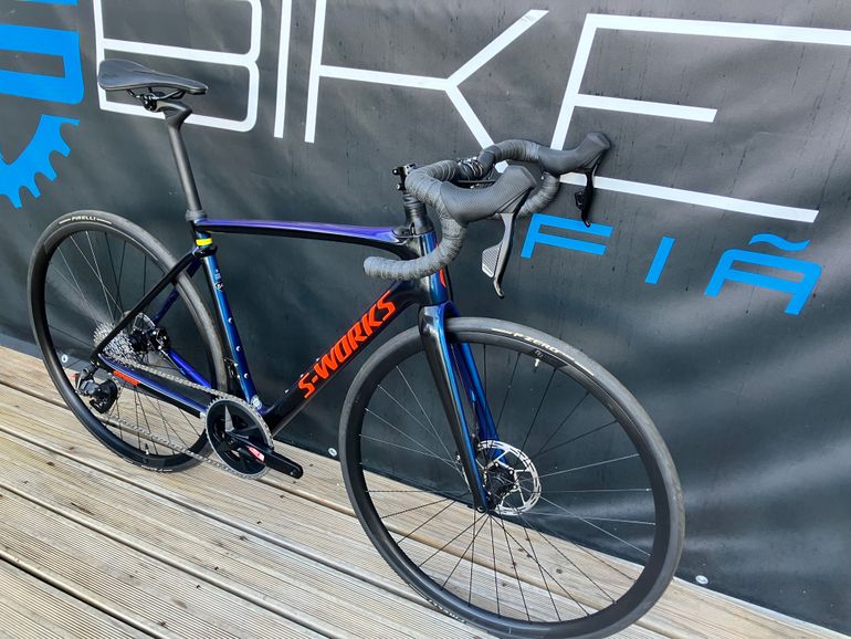 Used Specialized S-Works Roubaix McLaren Dura-Ace Di2 2018 2018 Road & Gravel — image 2 of 5