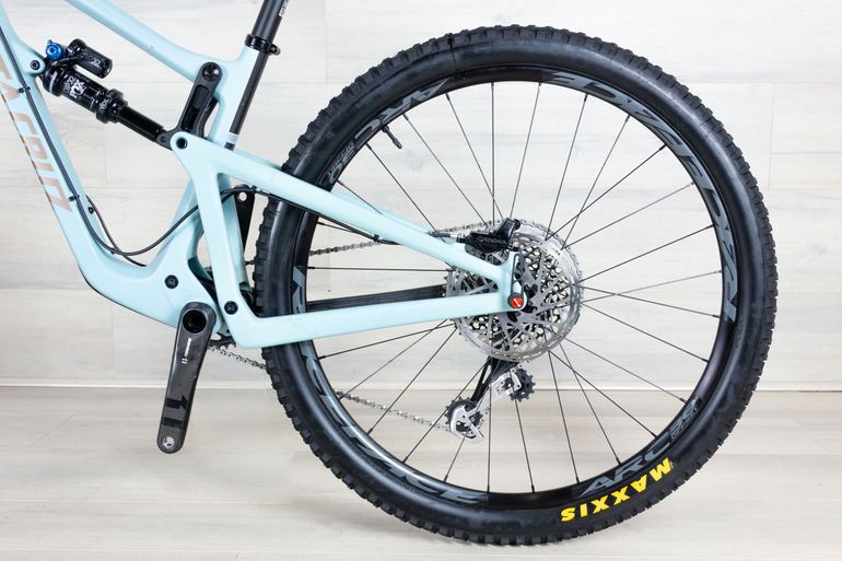 Used Santa Cruz Hightower LT CC 2019 Mountainbike, Blue — image 12 of 18