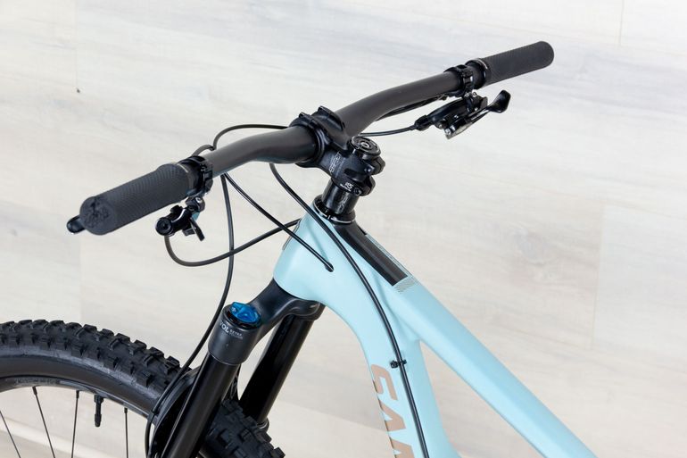 Used Santa Cruz Hightower LT CC 2019 Mountainbike, Blue — image 16 of 18