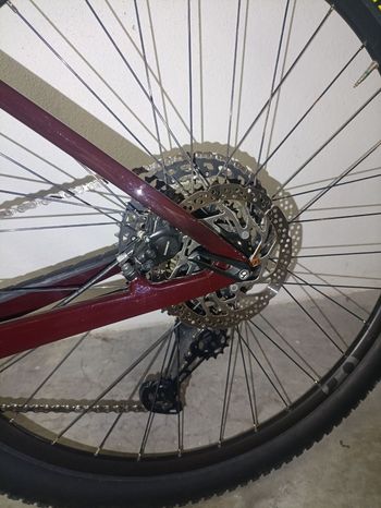 Used Trek Procaliber 9.8 2022 2022 Mountainbike, Red, 29 — image 13 of 15