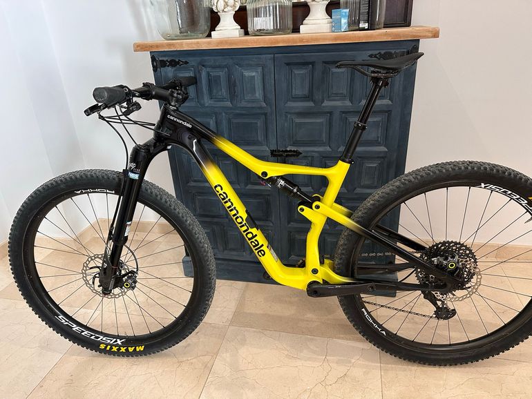 Used Cannondale Scalpel Carbon 2 2023 2023 Mountainbike — image 2 of 16