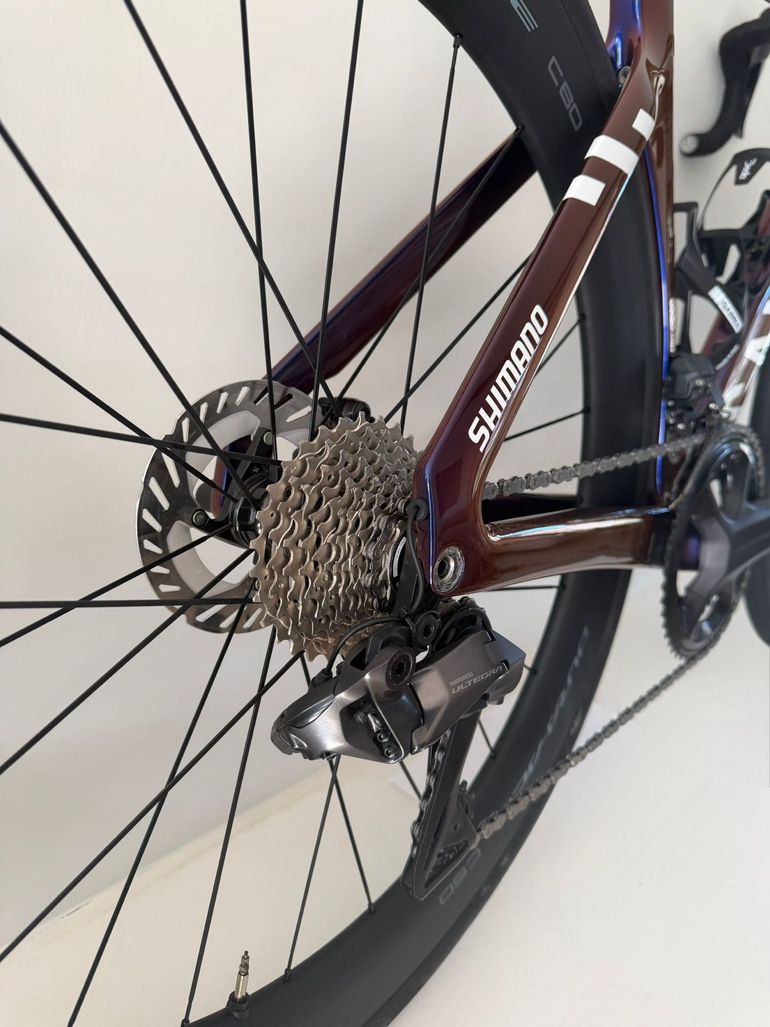 Used Canyon Aeroad Shimano Ultegra Di2 2024 Road & Gravel, Purple — image 4 of 7