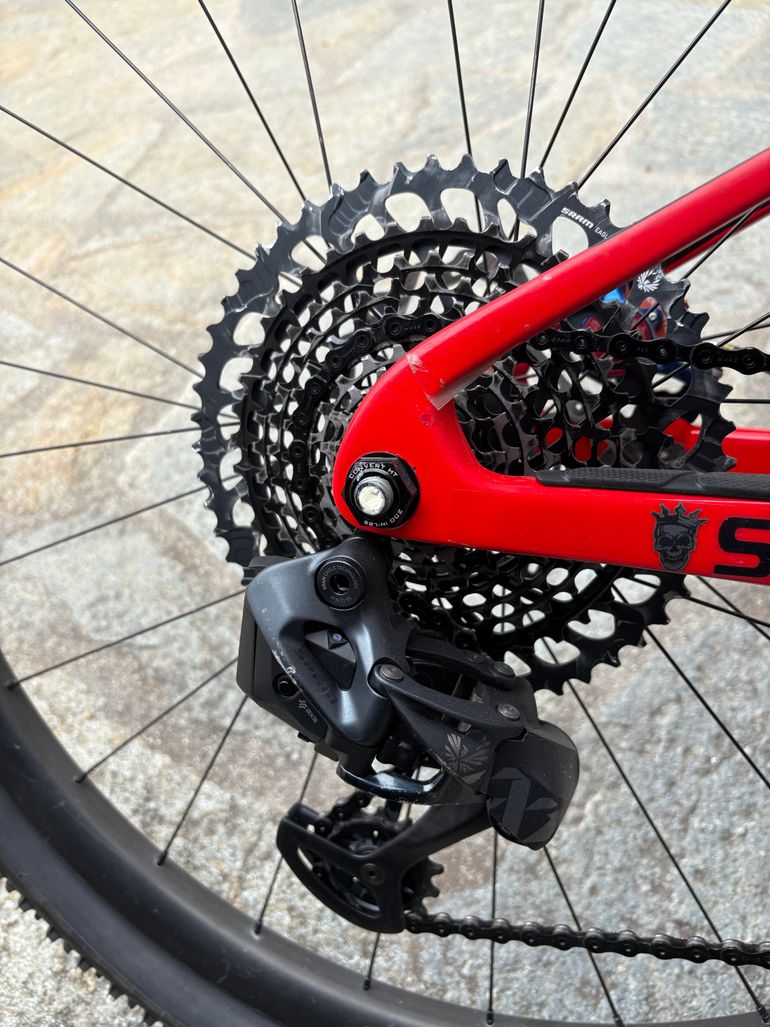Used Trek Supercaliber SRAM XX1 Eagle AXS 2021 Mountainbike, Orange — image 3 of 17