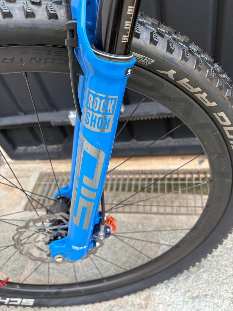 Used Trek Supercaliber SRAM XX1 Eagle AXS 2021 Mountainbike, Orange — image 8 of 17