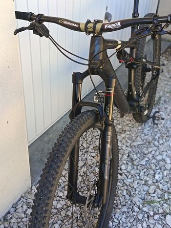 Used Specialized Epic EVO Expert 2023 2023 Mountainbike, Black — image 2 of 6