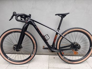 Used ryet Ryet Custom SRAM Force eTap AXS 2025 Road & Gravel, Black — image 2 of 6