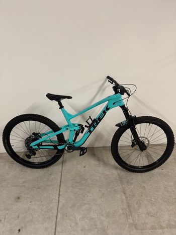 Used Trek Slash 8 Gen 5 2022 2022 Mountainbike, Blau, 29 — image 2 of 4