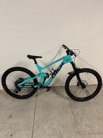 Brugt Trek Slash 8 Gen 5 2022 2022 Mountainbike — billede 2 af 4