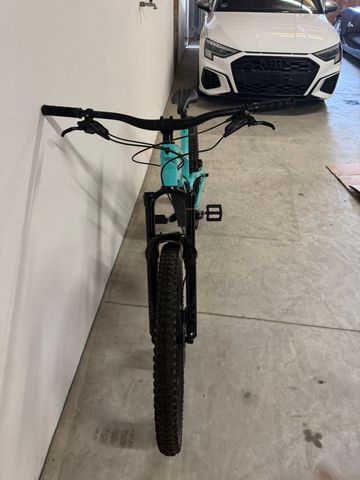 Brugt Trek Slash 8 Gen 5 2022 2022 Mountainbike — billede 4 af 4