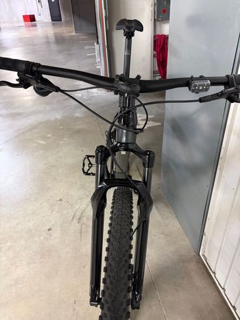 Used Trek Procaliber 9.5 2023 Frameset 2023 Mountainbike — image 5 of 9