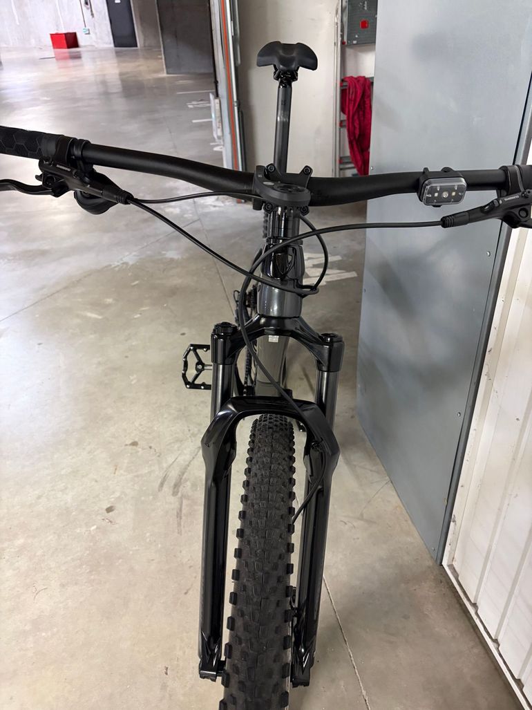 Used Trek Procaliber 9.5 2023 Frameset 2023 Mountainbike — image 5 of 9