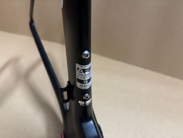 Used Argon 18 E-117 Tri Frameset 2021 Frameset 2021 Road & Gravel — image 6 of 10