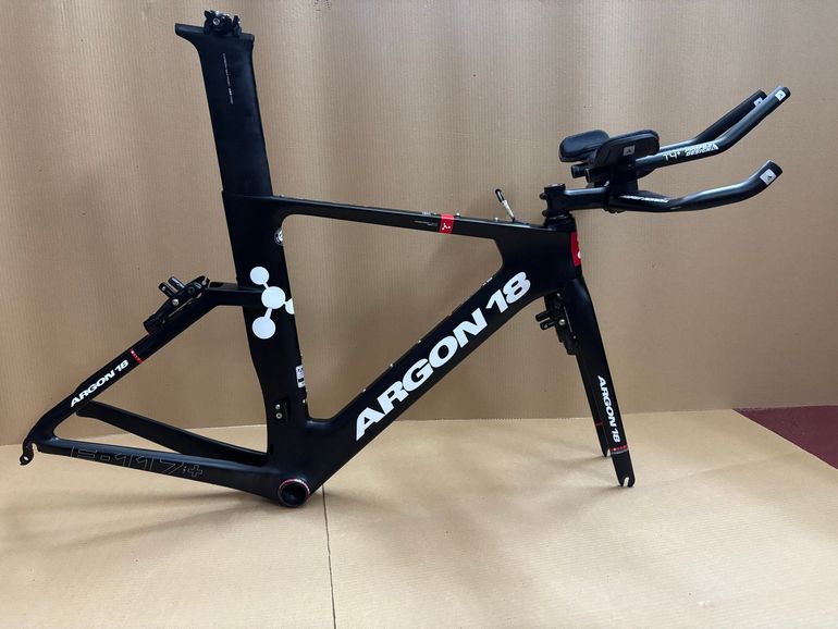Used Argon 18 E-117 Tri Frameset 2021 Frameset 2021 Road & Gravel — image 1 of 10