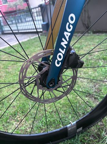 Used Colnago V3 Disc Rival AXS Bike 2024 2024 Road & Gravel — image 4 of 10