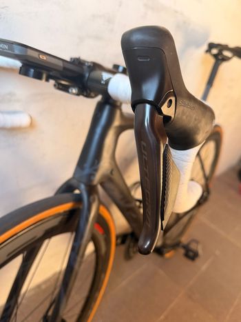 Used Giant TCR Advanced SL Disc 1 2024 2024 Road & Gravel, Black — image 9 of 10