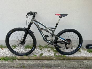 Used Specialized Enduro Comp 29 2015 Frameset 2015 Mountainbike, Hellgrau, 29 — image 2 of 3