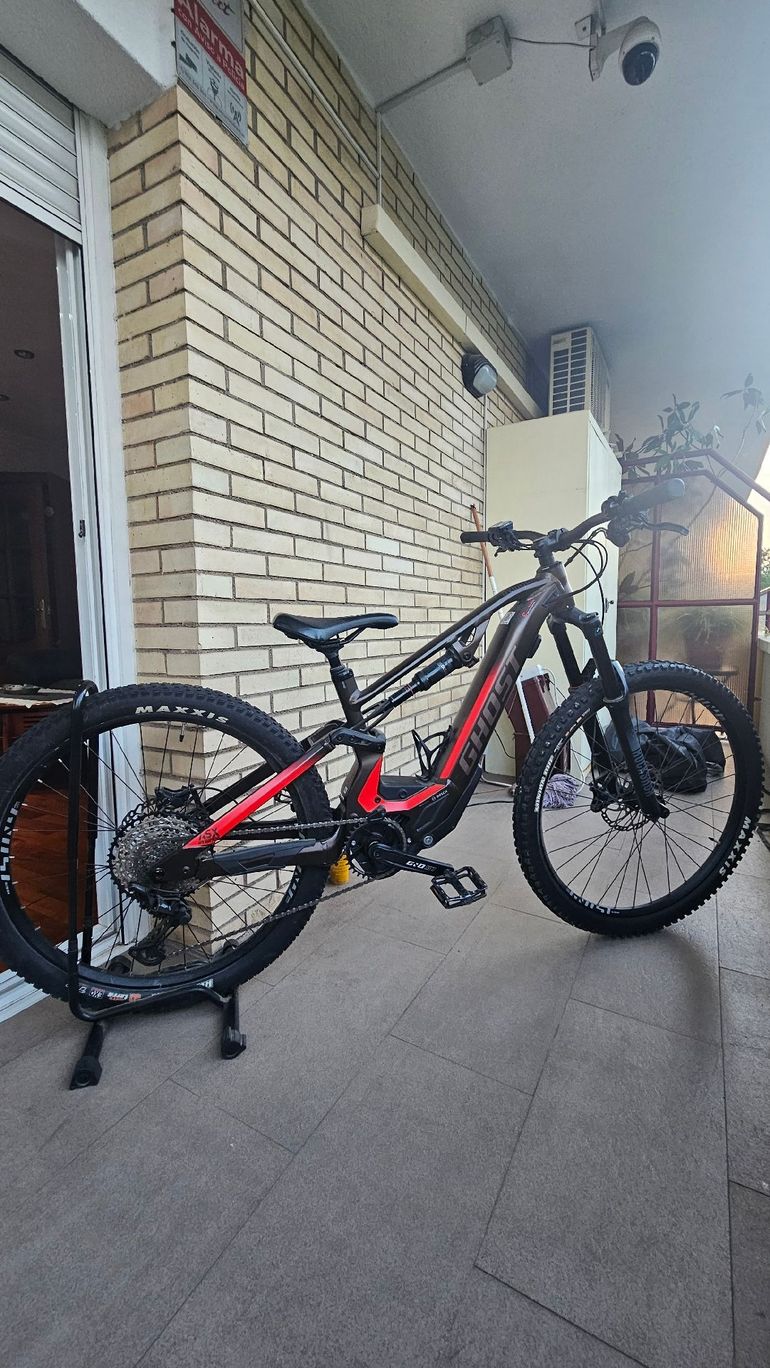 Used Ghost HYBRIDE ASX Essential 160 2021 2021 Mountainbike, Red, 29, 27.5 — image 8 of 9