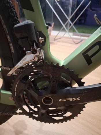 Used Pinarello GREVIL F5 - SHIMANO GRX 610 2025 2025 Road & Gravel, Grün — image 7 of 7