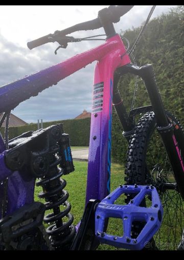 Used Norco Shore 2 2023 2023 Mountainbike, Purple, 27.5 — image 6 of 7