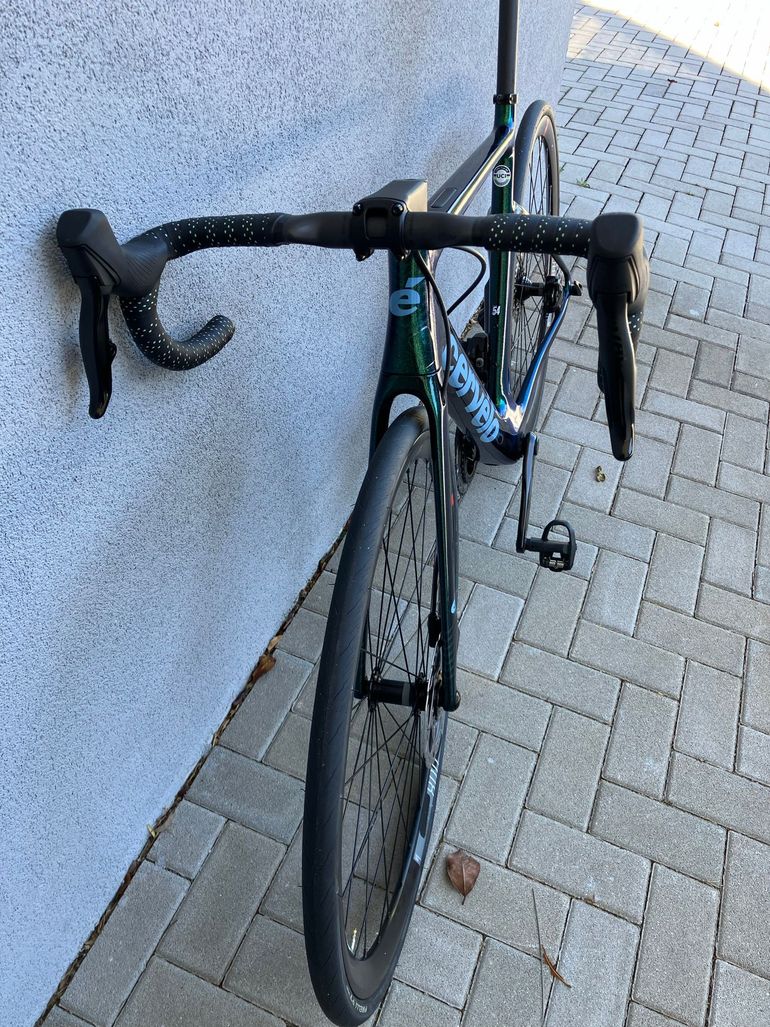 Used Cervélo Caledonia Rival eTap AXS 2022 2022 Road & Gravel — image 21 of 22