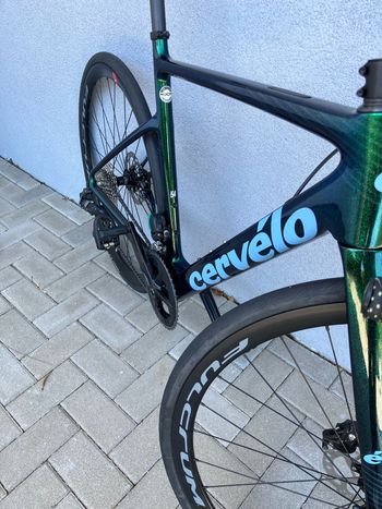 Used Cervélo Caledonia Rival eTap AXS 2022 2022 Road & Gravel — image 10 of 22