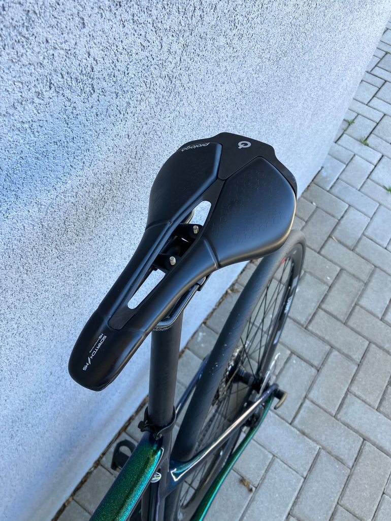 Used Cervélo Caledonia Rival eTap AXS 2022 2022 Road & Gravel — image 4 of 22