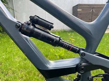 Used YT Industries Capra 27 CF 2018 2018 Mountainbike — image 10 of 22