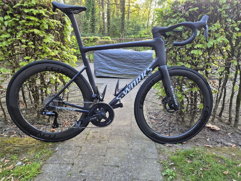 Used Specialized Specialized S Works Tarmac SL8 2024 Road & Gravel — image 1 of 10