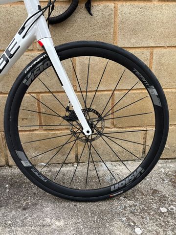 Used CUBE ATTAIN Pro Disc 2018 2018 Road & Gravel, White — image 4 of 23