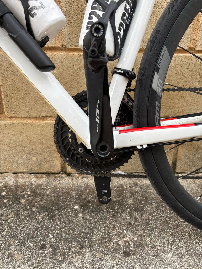 Used CUBE ATTAIN Pro Disc 2018 2018 Road & Gravel — image 11 of 23