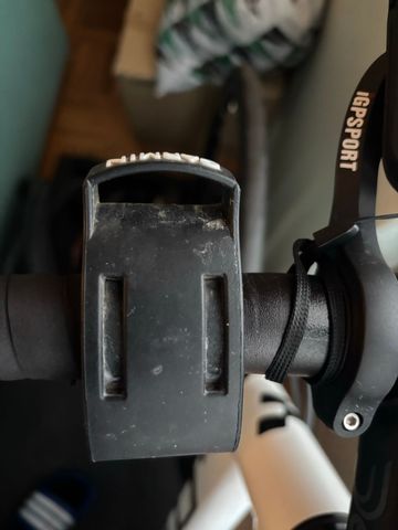 Used CUBE ATTAIN Pro Disc 2018 2018 Road & Gravel, White — image 20 of 23