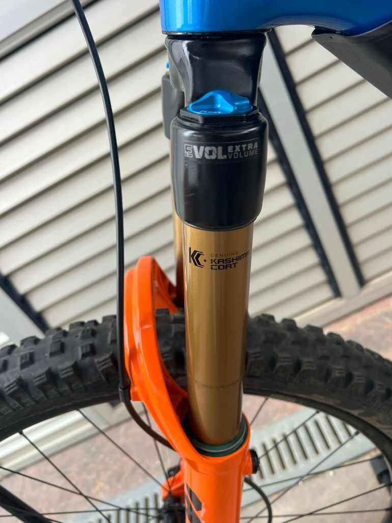 Used CUBE Stereo hybrid Shimano Deore XT 2022 Mountainbike, Blau — image 5 of 8