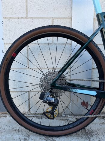 Used Colnago G3-X Sram Rival AXS 2025 2025 Road & Gravel, Green — image 4 of 12