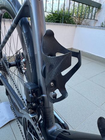 Used Focus IZALCO MAX DISC 9.8 2021 2021 Road & Gravel, Black — image 7 of 27