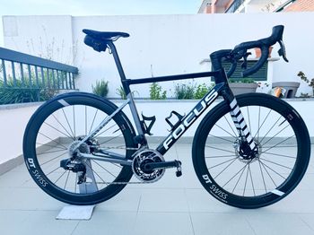 Used Focus IZALCO MAX DISC 9.8 2021 2021 Road & Gravel, Black — image 4 of 27