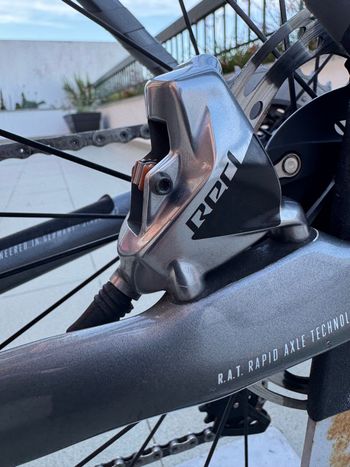 Used Focus IZALCO MAX DISC 9.8 2021 2021 Road & Gravel, Black — image 21 of 27