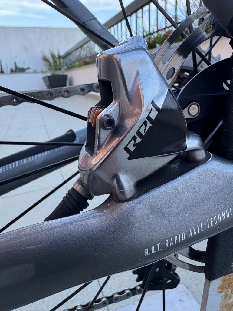 Used Focus IZALCO MAX DISC 9.8 2021 2021 Road & Gravel, Black — image 21 of 27
