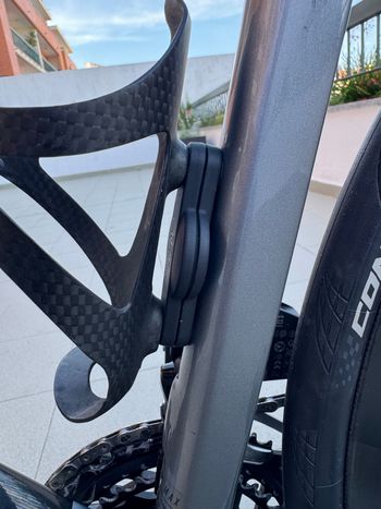Used Focus IZALCO MAX DISC 9.8 2021 2021 Road & Gravel, Black — image 19 of 27