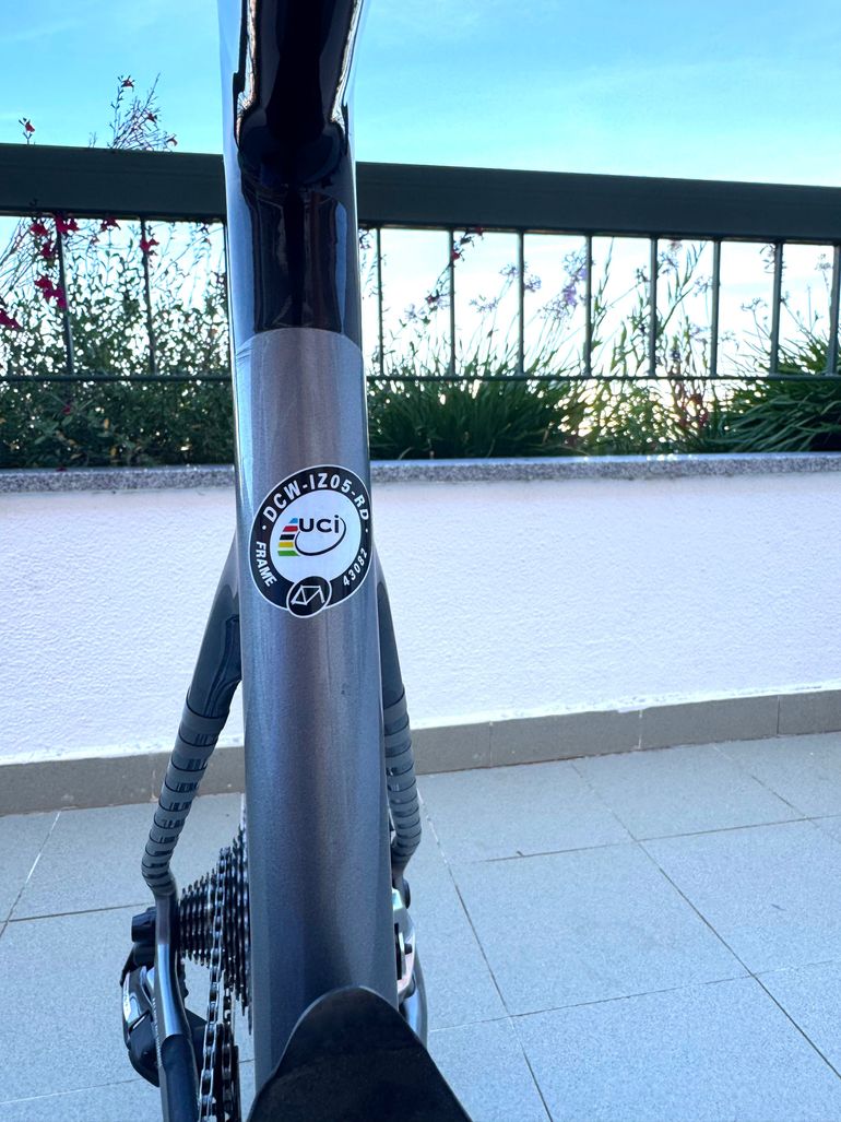 Used Focus IZALCO MAX DISC 9.8 2021 2021 Road & Gravel, Black — image 5 of 27