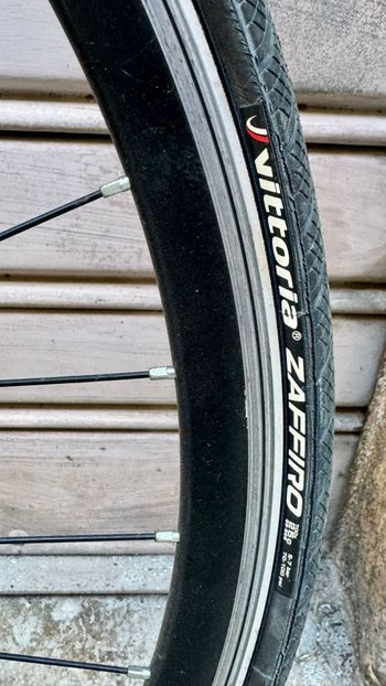Used Bianchi Nirone Shimano Claris 2020 Road & Gravel, Negro — image 10 of 11