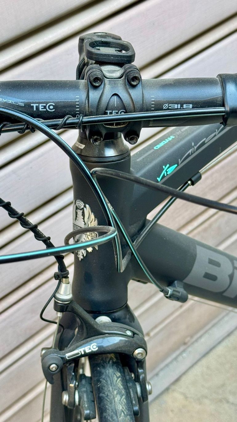 Used Bianchi Nirone Shimano Claris 2020 Road & Gravel, Negro — image 9 of 11