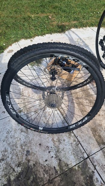 Used Giant Giant Tcx 2021 Road & Gravel, Blue — image 10 of 14
