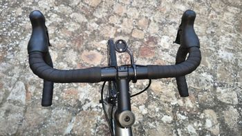 Used Trek Madone 2.1 H2 Compact 2014 2014 Road & Gravel — image 6 of 7