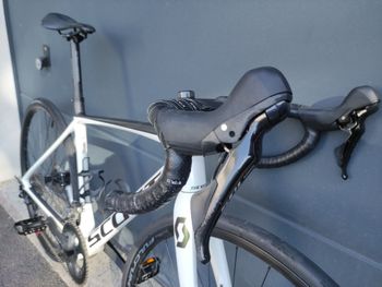 Použité Scott Addict 20 disc 2021 2021 Road & Gravel — obrázek 6 z 10