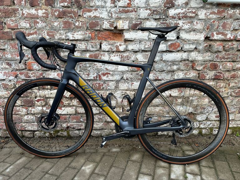 Used Radon VAILLANT DISC 9.0 2020 2020 Road & Gravel — image 1 of 9