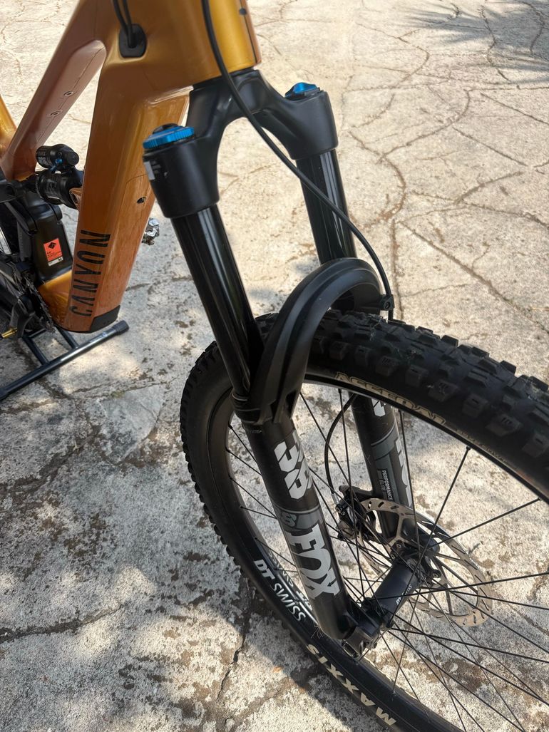 Brugt Canyon Spectral:ONfly CF CLLCTV 2025 2025 Mountainbike — billede 13 af 16