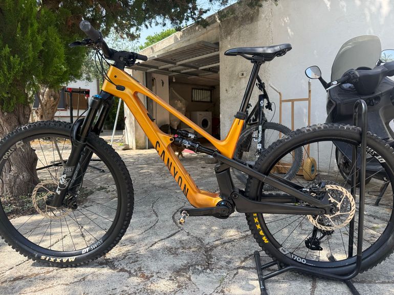 Brugt Canyon Spectral:ONfly CF CLLCTV 2025 2025 Mountainbike — billede 7 af 16